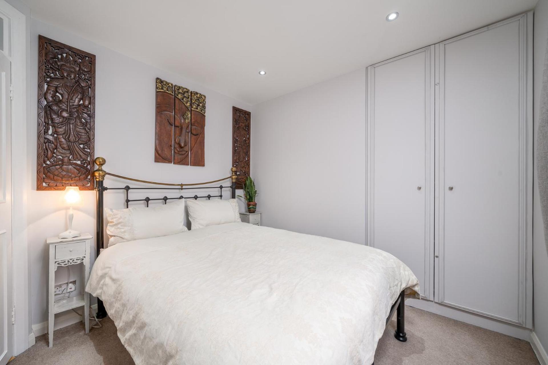 Modern Flat With Workspace Few Mins From Whitechapel Station Appartamento *